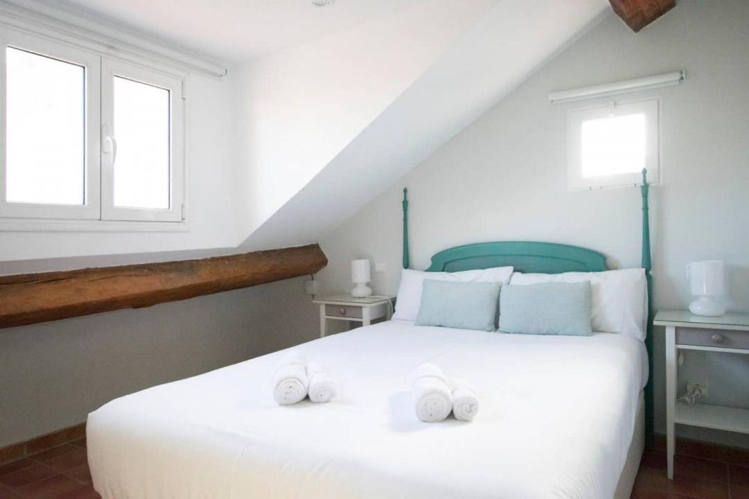 Cozy One-Bedroom Penthhouse La Latina Madrid Exteriör bild