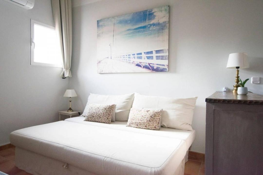 Cozy One-Bedroom Penthhouse La Latina Madrid Exteriör bild